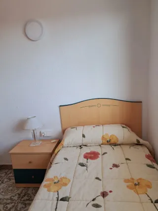 Habitación en alquiler para chica.