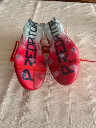 Botas Fútbol Adidas Predator Gama Alta 
Talla 41