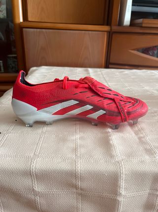 Botas Fútbol Adidas Predator Gama Alta 
Talla 41