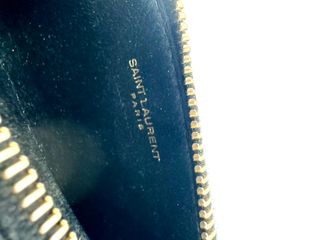 Portatarjetas Saint Laurent Negro y Dorado