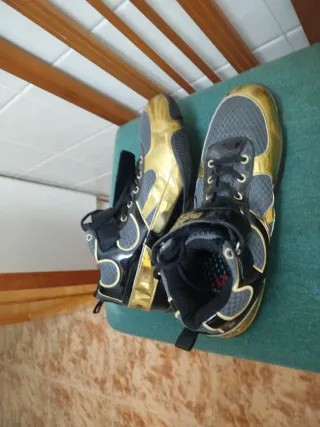 Botas Boxeo Buddha Negro/Dorado