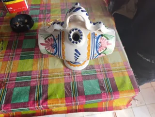 Botijo artesanal pintado a mano