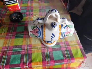 Botijo artesanal pintado a mano