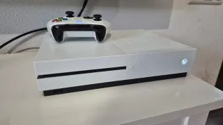 Xbox Series S bianca