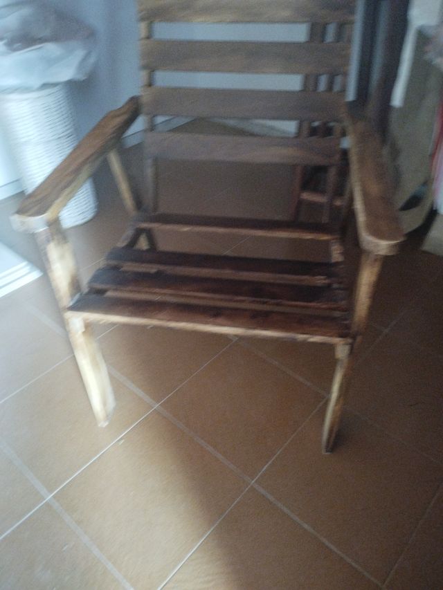 Sillón de terraza madera y tela