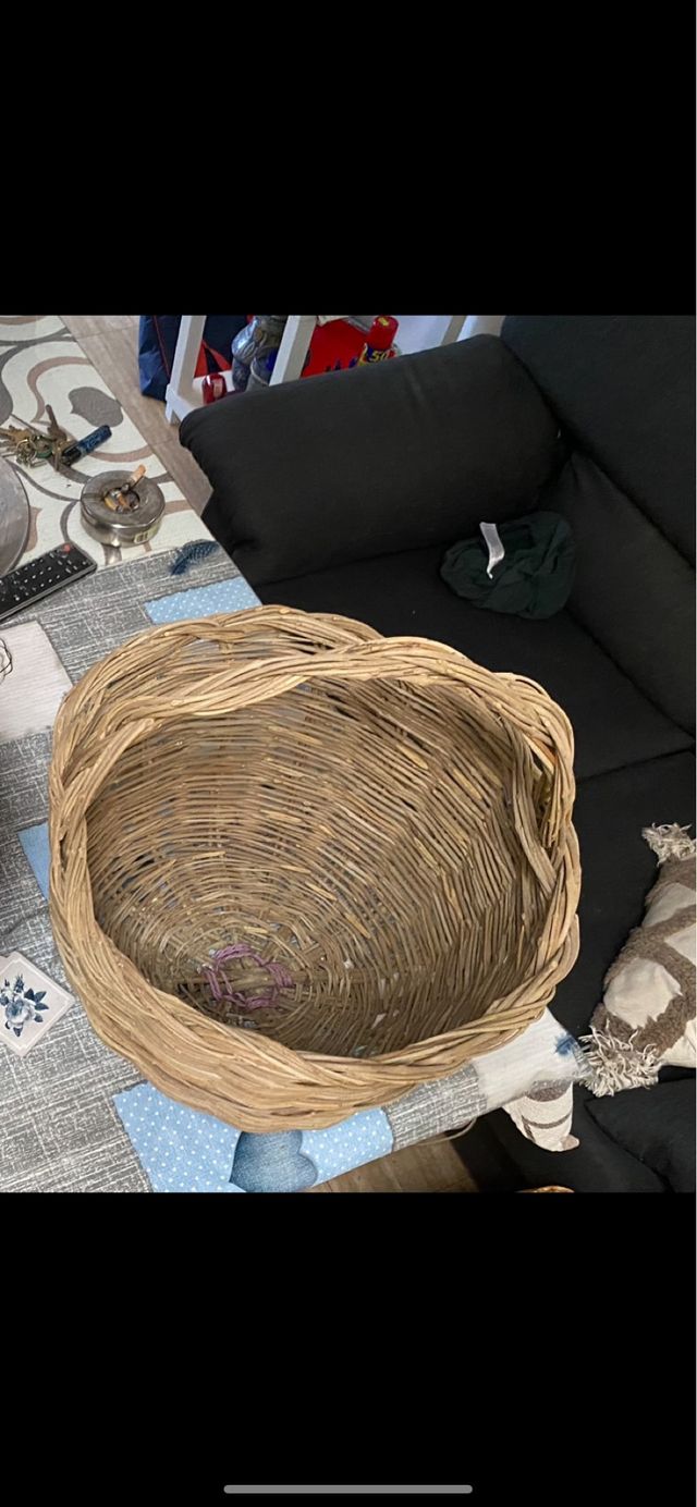 Canasto artesanal de mimbre