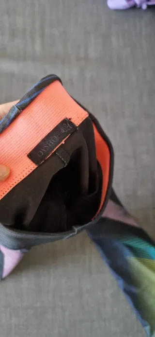 Oysho Mallas Deportivas Midi Multicolor + camiseta