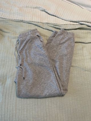 Pantalón de chándal Stradivarius gris
