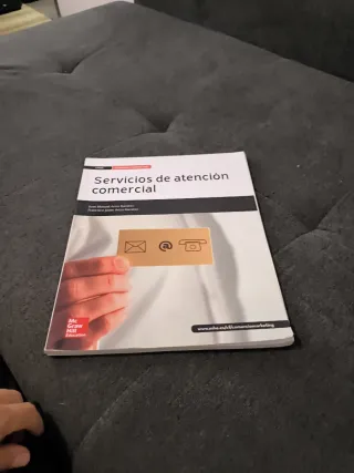 Servicios de atención comercial