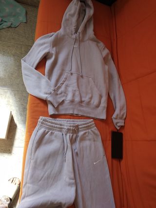 Conjunto chándal Nike gris