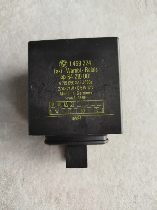 Relé intermitencia BMW 1 459 224
