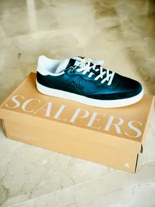 OPORTUNIDAD! Zapatillas Scalpers Azul marino Nueva