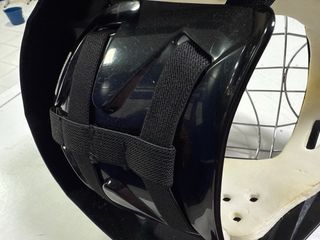 Casco de hockey Road Warrior