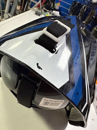 Casco de hockey Road Warrior