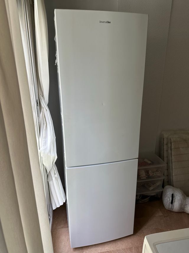 Nevera Universalblue