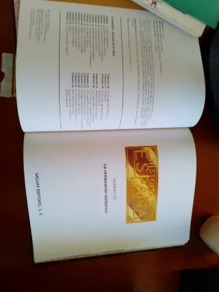 3) HISTORIA DE ESPAÑA 3 Etapas diferentes