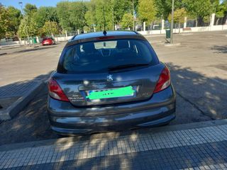 Peugeot 207 businnes 2010