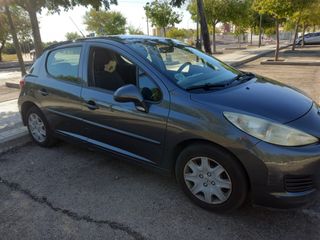 Peugeot 207 businnes 2010