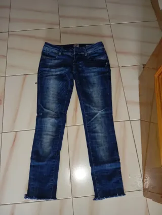 Pantalones vaqueros mujer
