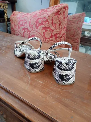 Sandalias Zara Talla 39