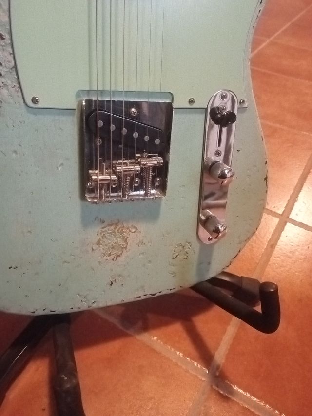 Fender Squier Telecaster Road Worn Relic