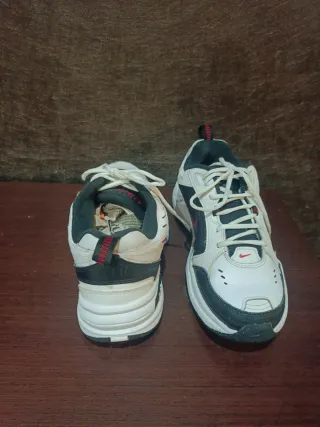 Zapatillas Nike Air Monarch IV Talla 43