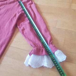 Blusa marrón romántica con encaje