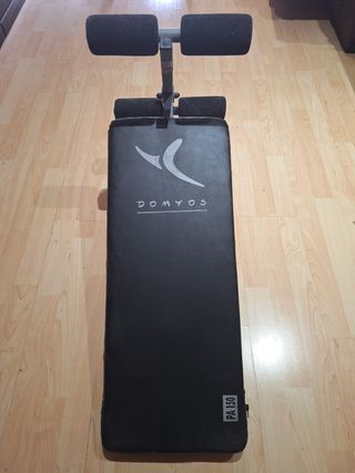 Banco de abdominales Domyos PA 150