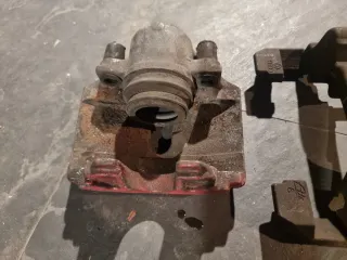 Pinzas y soportes freno Audi VW Seat