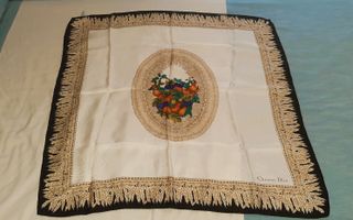 Pañuelo de seda 100% Christian Dior