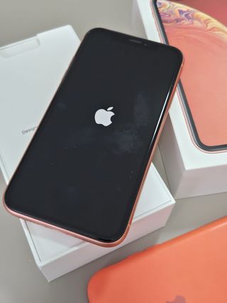iPhone XR 128 GB Corallo