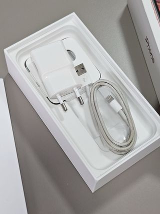 iPhone XR 128 GB Corallo