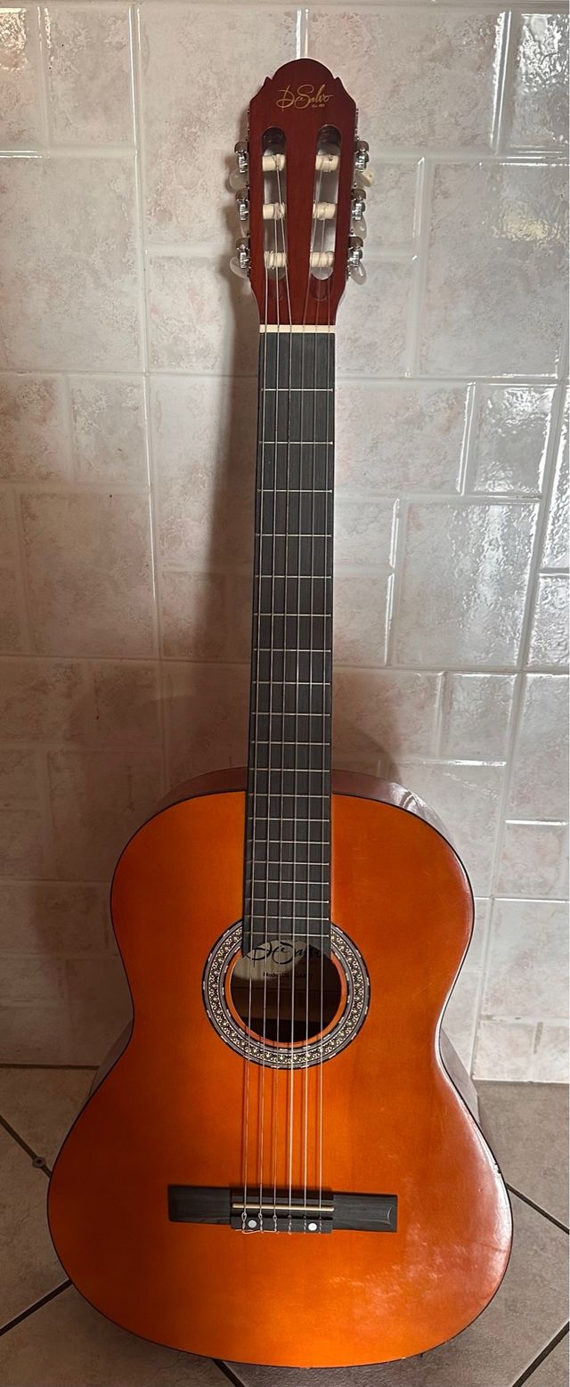 Chitarra Classica Legno De Salvo