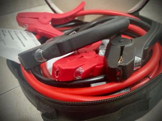 Cables de arranque batería coche