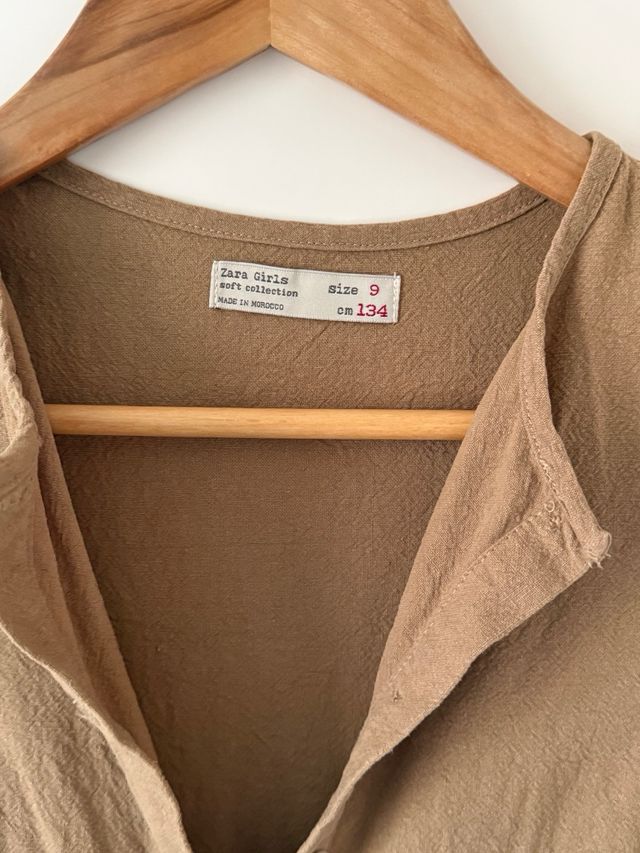 Mono Zara Niña Talla 9 Mostaza. Como nuevo