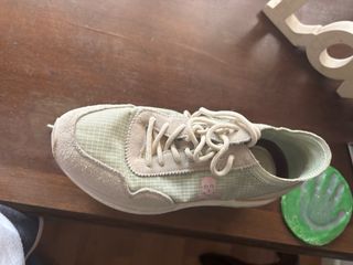 Zapatillas Beige y Verde