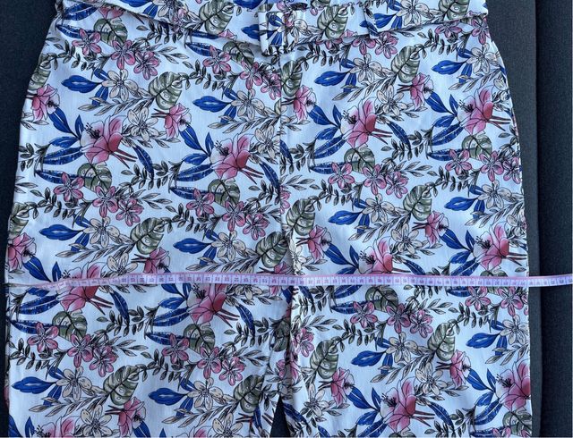 Pantalón estampado floral elástico
