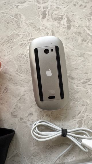 Tastiera Apple + Magic Mouse