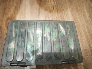 Caja de señuelos de pesca
Con los mejores señuelos
