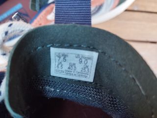 Zapatillas Vans Talla 40EU
 US9