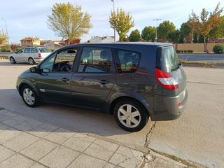 Renault Grand Scenic 2006