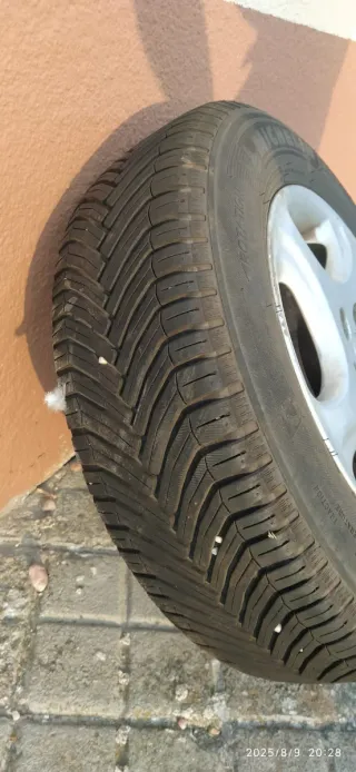 Vendo 4 neumáticos Michelin Crossclimate