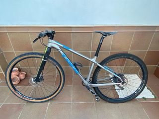 Bicicleta Montaña Gris y Azul