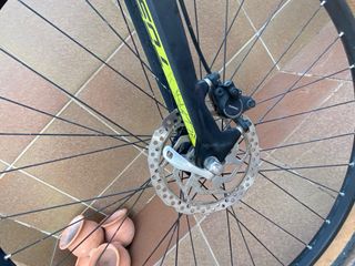 Bicicleta Montaña Gris y Azul