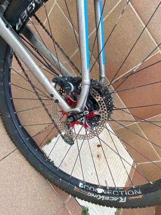 Bicicleta Montaña Gris y Azul