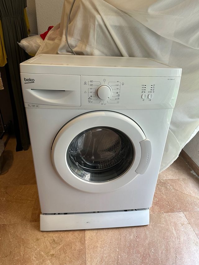 Lavadora carga frontal Beko