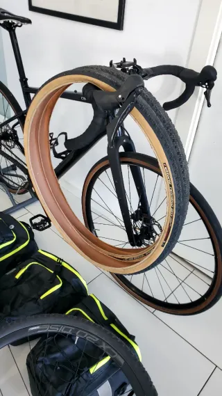 Cannondale Topstone Gravel + Accesorios