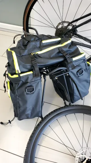 Cannondale Topstone Gravel + Accesorios