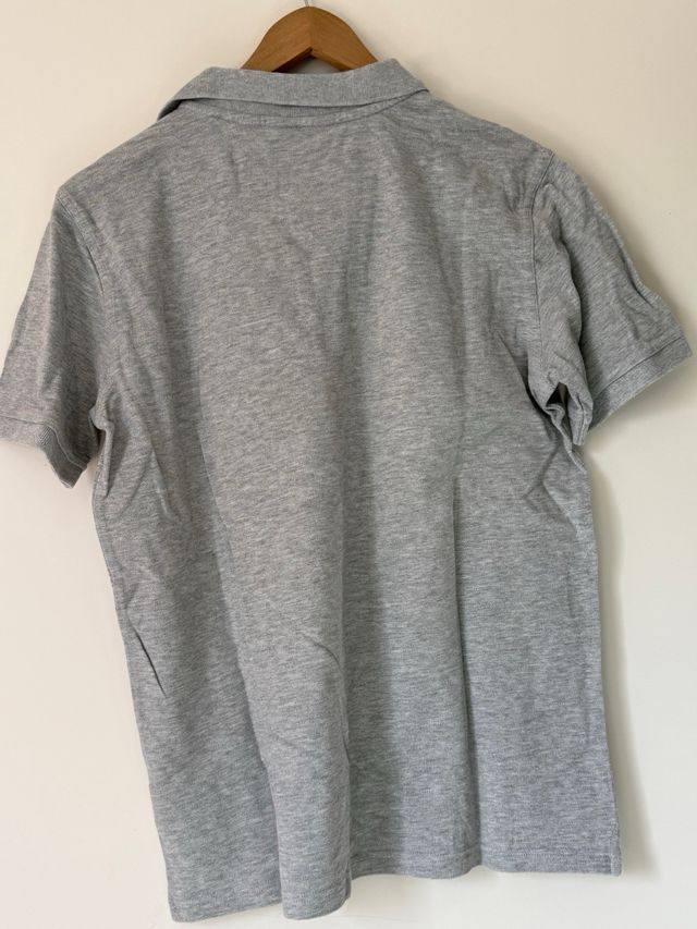 Polo Gant gris manga corta talla 16 años.