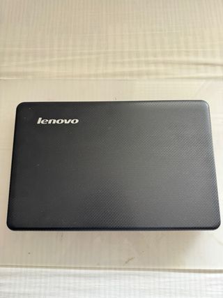 Portátil Lenovo G550 Negro